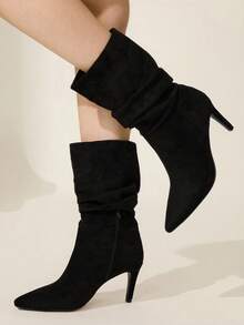 CUCCOO CHICEST Giày bốt cao đến giữa bắp chân bằng nhung giả da lộn màu đen cổ điển thoải mái, kiểu dáng mới thu/đông, xếp ly, mũi nhọn, thanh lịch, dễ phối đồ, phù hợp cho các buổi hẹn hò, công sở, Halloween, Giáng sinh, Lễ tạ ơn, đa năng - màu đen - Xem 7
