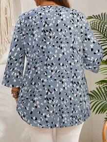 EMERY ROSE Plus Size Women's Early Spring 3/4 Sleeve Burgundy Printed Shirt - Grey - View 2