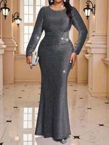 Fleurora 秋季加大码优雅仿珍珠装饰圆领腰部修身鱼尾下摆连衣裙 - 黑色 - 查看 5