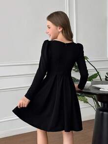 Serisse Kids 青少年女孩优雅圆领铆钉长袖收腰 A 字连衣裙，休闲日常穿着，返校，黑色，适合万圣节、圣诞节、新年 - 黑色 - 查看 14