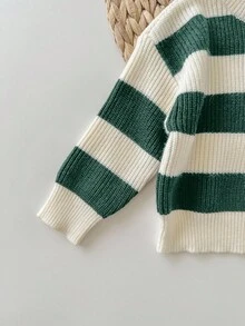 SHEIN 男女通用婴儿/幼儿休闲运动街头服饰绅士学院风百搭舒适时尚黑白条纹圆领宽松针织毛衣 - 墨綠色 - 查看 4