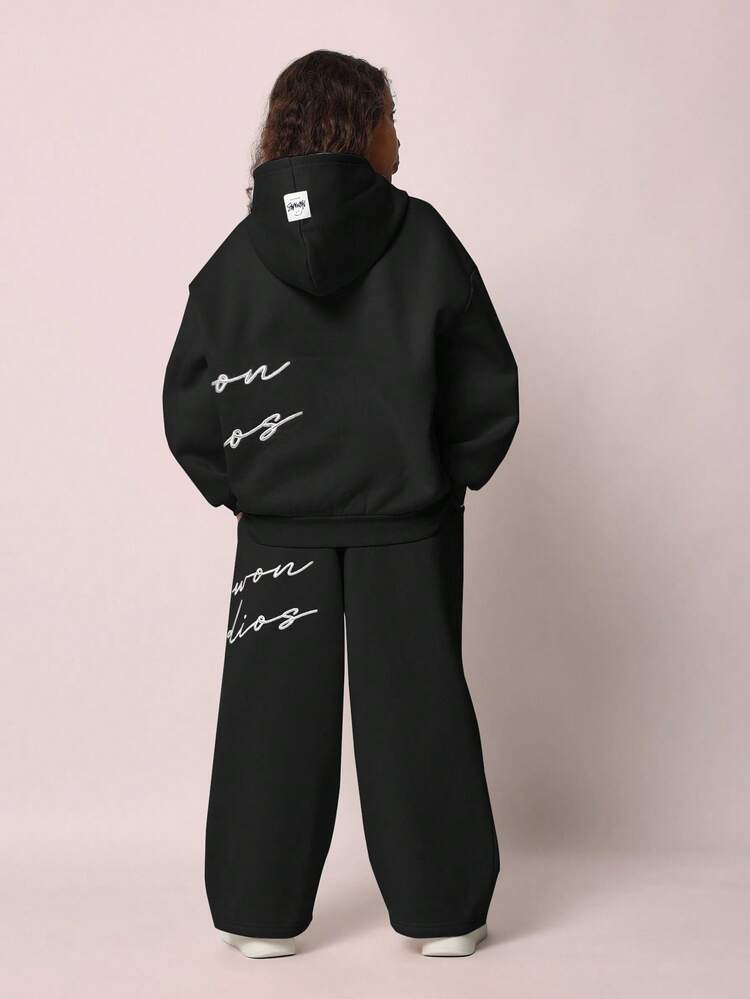 Oversized Hoodie And Wide Leg Pants With Script Design