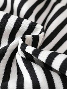 SHEIN Vintaside Kids 男婴秋冬新款两件套：条纹长袖 T 恤 + 牛仔背带裤，休闲复古时尚装扮，时尚婴儿服装，适合外出和返校