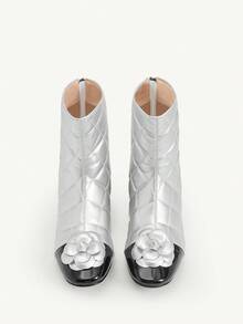 CUCCOO CHICEST Novos Lançamentos Femininos de Outono/Inverno Floral 3D, Flor de Camelia, Bloco de Cor Bico Redondo Salto Quadrado Grosso Salto Médio Elegante, Doce, Romântico, Moda, Clássico, Confortável Retrô Preto, Prata, Bloco de Cor Couro Envernizado, Metalizado Imitação de Couro Sapatos Sociais, Botas de Tornozelo da Moda, Botas Cano Médio, Chá da Tarde, Encontro, Festa da Moda, Roupa de Trabalho, Elegante, Lolita, Halloween, Natal, Ação de Graças - Prata - Visão 8