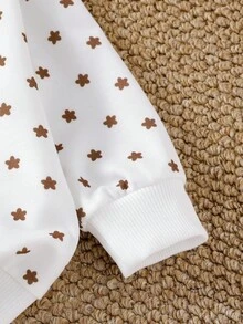 SHEIN Bộ quần áo thun màu nâu giản dị thoải mái dễ thương cổ xám sọc trắng thêu hoa trang trí cho bé gái - Nhiều màu - Xem 7