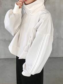 FRIFUL Women's Loose Contrast Color Jacket, Solid Color, Minimalist, Casual Everyday Wear,Back To School Clothes - White - View 3