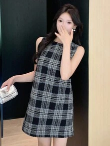Livesso Women's Casual Plaid Print Sleeveless Dress - Multicolor - View 7