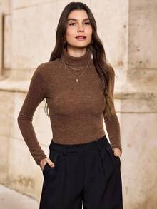 EMERY ROSE Camiseta feminina casual de cor sólida com gola alta e manga comprida canelada, primavera e verão - Castanho - Ver 4