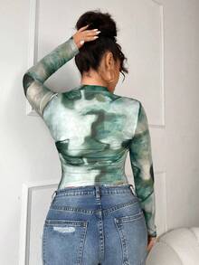 SHEIN SXY Plus Size Women Autumn Outing Mesh Tie-Dye Graphic T-Shirt, Suitable For Fall & Winter, White Christmas Eve Costume Party, Late Night, Birthday, Bachelorette Party Outfit, Cute, Casual, Shopping, Streetwear, Going Out, Easy To Match & Looks Slim, Accentuates Your Body, Flatters The Figure