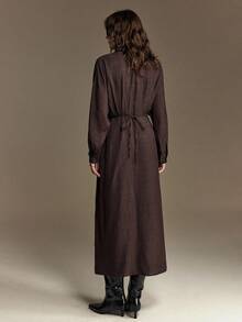 Ontre 2026SS Women's Elegant Minimalist Design Party Waist Pleated Long Sleeve Dark Coffee Chic Urban Casual Versatile Valentine's Day Dress, Loose Fit, Lapel Collar, Waist Cinched, Pleated, Casual Commuter Korean Style, Bat Wing Long Sleeve Single-Breasted Shirt Dress - Coffee - View 4