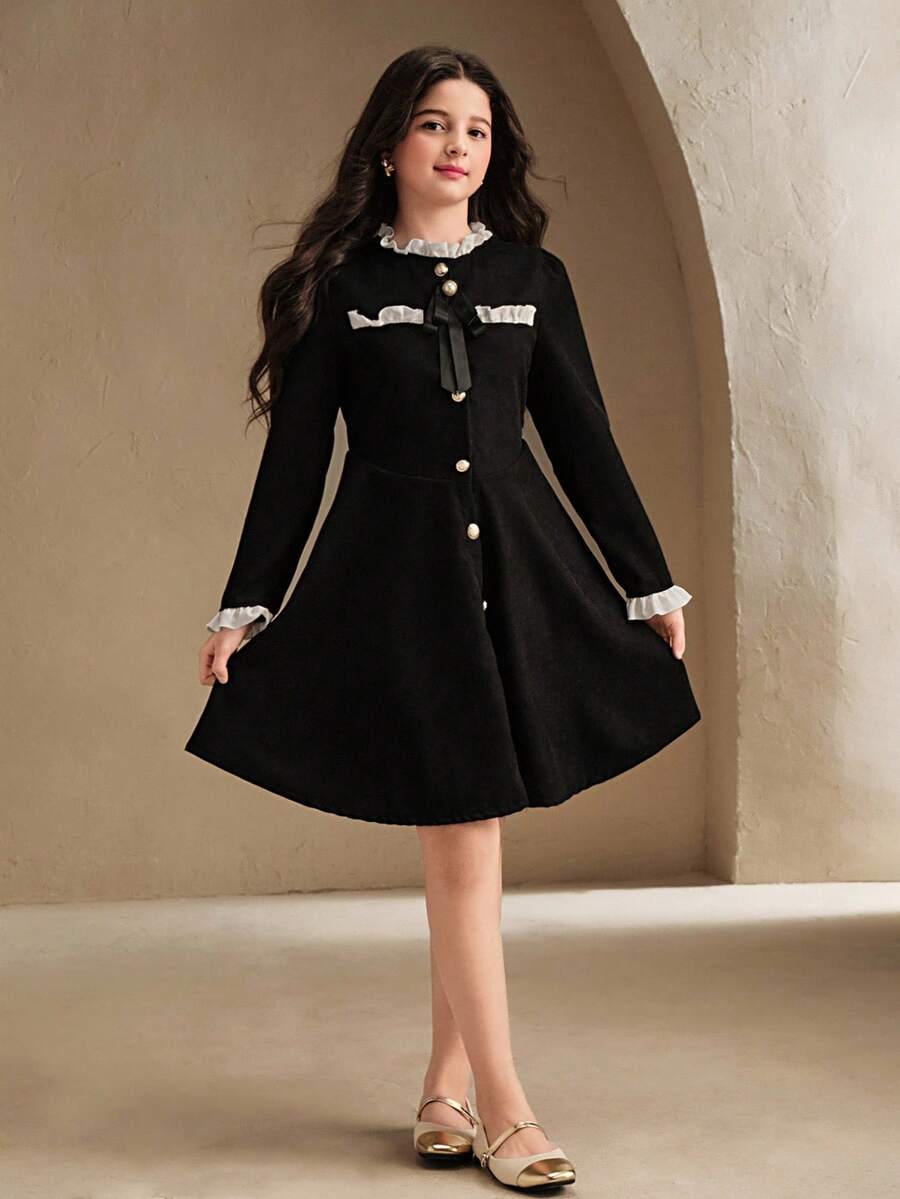 SHEIN 青少年女孩优雅复古荷叶边领扣前系带蝴蝶结装饰黑色长袖贴身迷你连衣裙，搭配秋冬夹克 - 黑色 - 查看 1