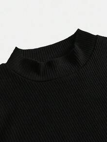 SHEIN Girlism 少女秋季校园风校园装，黑色立领针织毛衣长袖 T 恤和红色格子百褶裙两件套，适合圣诞节、秋冬分层穿着、返校季 - 紅色 - 查看 9