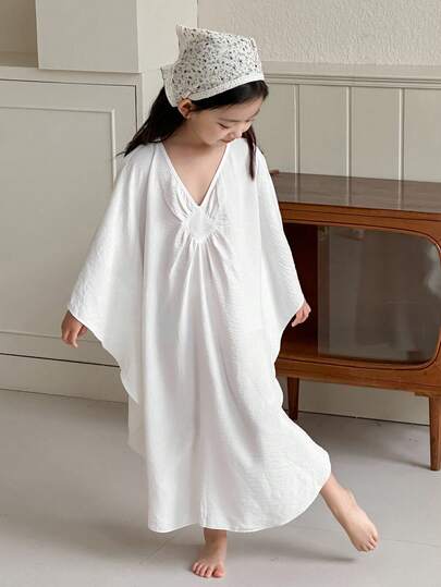 DAZY 年轻女孩纯色V领蝙蝠袖宽松休闲连衣裙