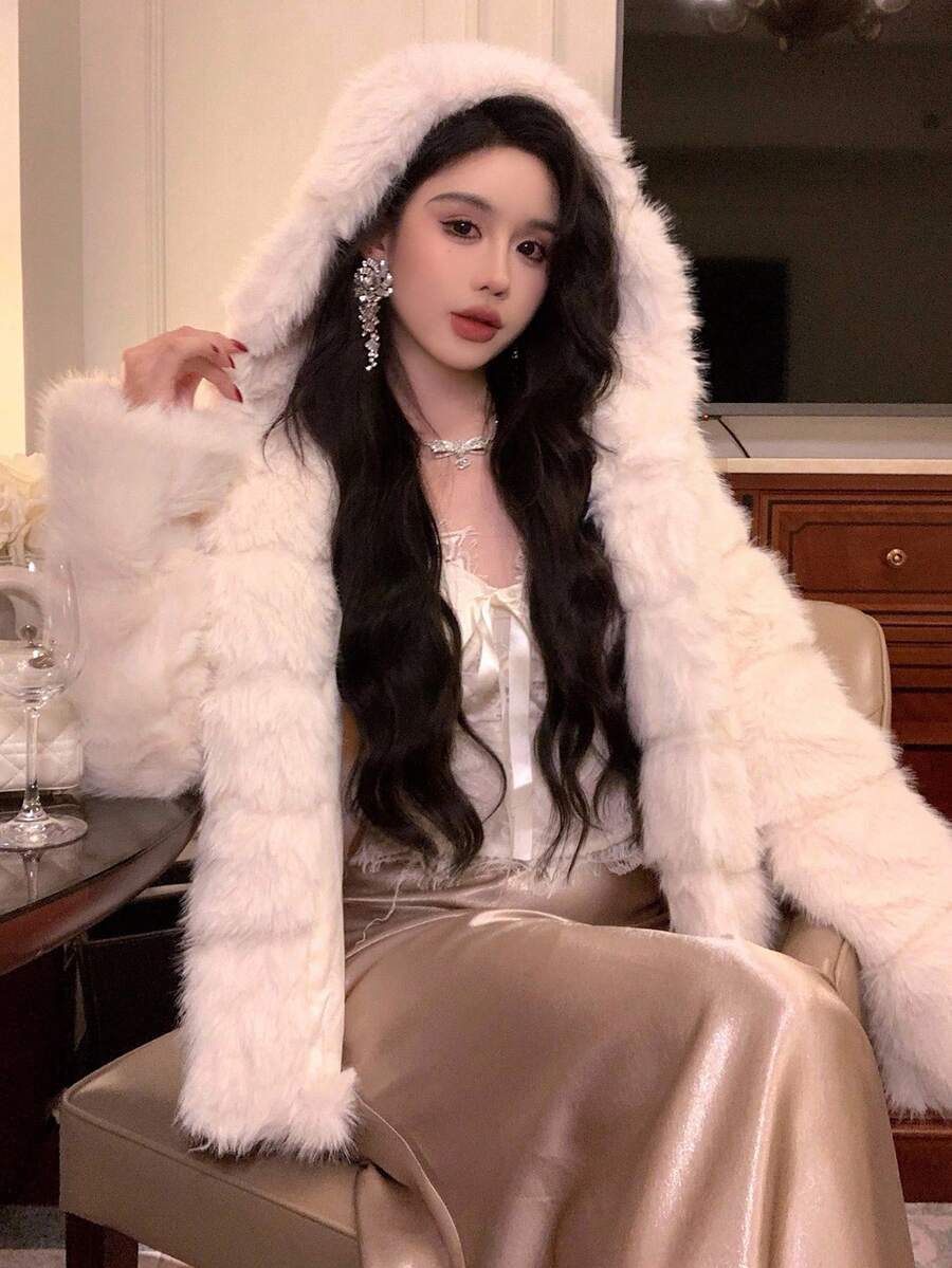 DAZY 女士优雅长袖连帽保暖仿皮草大衣，秋冬夹克 - 杏色 - 查看 1