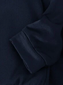 SHEIN Playful Pals 2 件套年轻男孩连帽卫衣和裤子套装，秋冬新款，黑色连帽衫搭配白色撞色条纹，黑色裤子，舒适休闲装，适合日常穿着，适合家庭/兄弟姐妹穿着 - 藏蓝色 - 查看 8