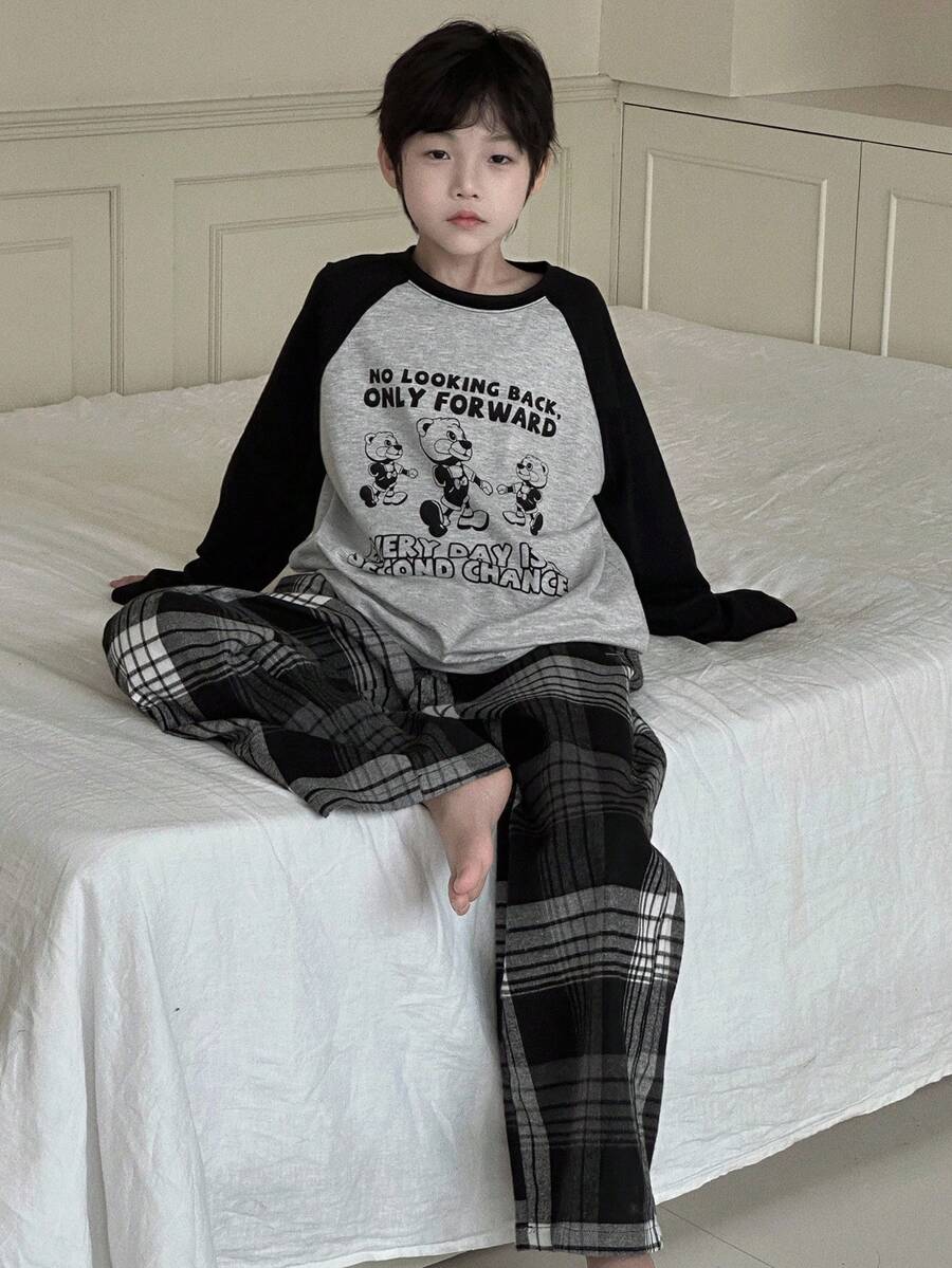 Dazy Kids Tween Boy Contrast Color Patchwork Cartoon Slogan Print Long Sleeve Top & Plaid Pants Pajama Set - Grey - View 1