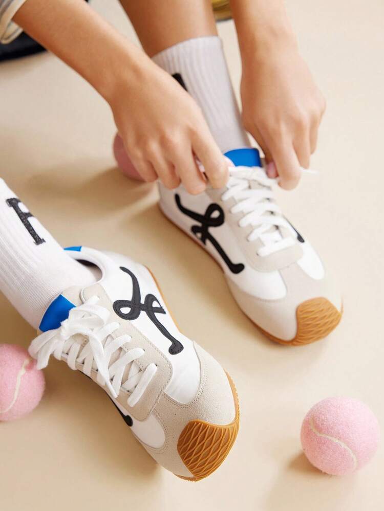 CUCCOO EASI Women's Fashionable White Casual Sneakers