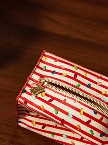 HARRY POTTER X SHEIN 1个糖果盒造型印花大容量PU皮革化妆包，多功能收纳袋，小物件整理包，旅行收纳包，数码配件包，适合日常携带、旅行、工作、化妆或学习，女性和学生适用，礼品之选 - 紅色 - 查看 6