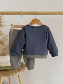 SHEIN 2pcs Boys Casual Colorblock Sweatshirt Set, Navy Blue Gray White Striped Crew Neck Top + Jogger Pants, Autumn/Winter Fall - Multicolor - View 2
