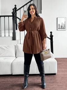 SHEIN Essnce 大码女式秋冬宽松休闲长袖棕色长衬衫，V领，适合工作、教师、返校、办公室穿着，秋季上衣 - 棕色 - 查看 5