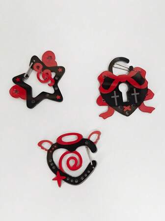 Anime 3 piezas de llaveros con forma de oreja de gato, corazón y estrella; Encantos para bolso de contraste acrílico negro y rojo estilo Lolita Y2K; Clips para mochila con diseño original de estrella, cruz y lazo, accesorios versátiles de alta gama