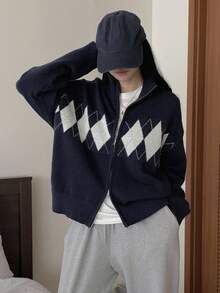 DAZY 撞色复古菱形拉链宽松休闲街头风格针织开衫，适合冬季女士