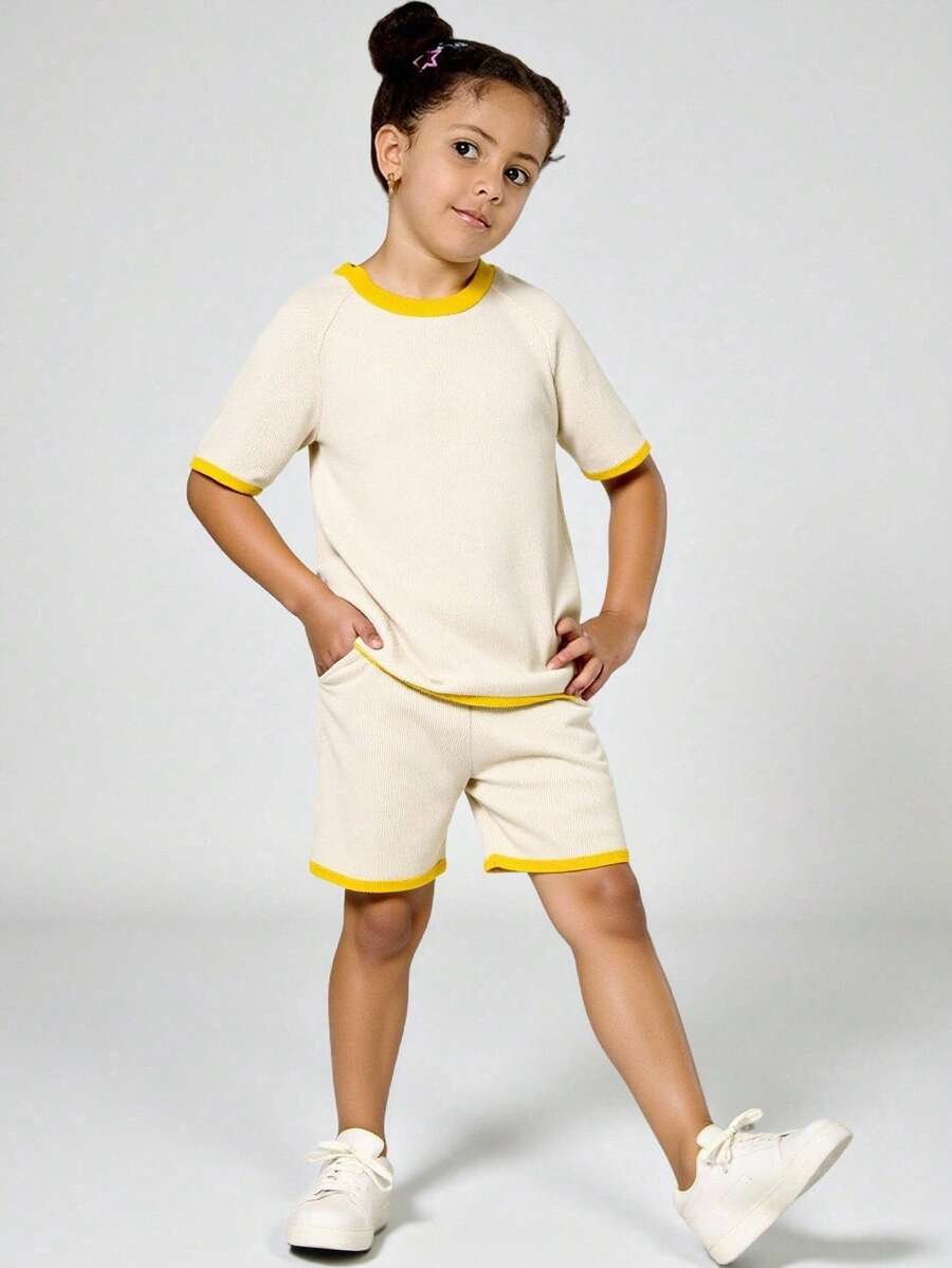 SHEIN Girls Casual Simple Round Neck Short Sleeve Shorts Set For Home & Outdoor, Summer New Arrival - Apricot - View 1
