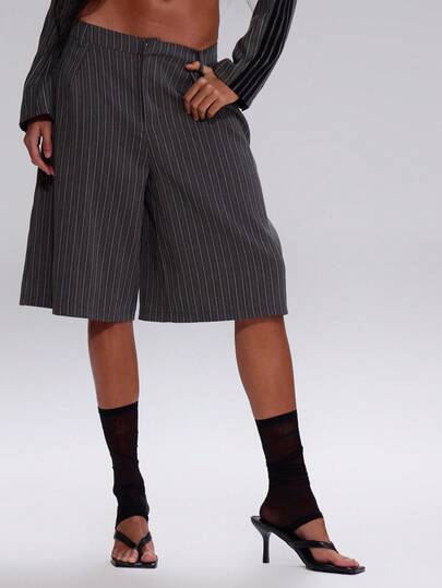 MUSERA Pantalones cortos de talle medio a rayas, plisados y de corte largo, lindos para otoño, regreso a la escuela, uso casual, trabajo, ropa deportiva, corporativa, invierno y fiestas navideñas elegantes