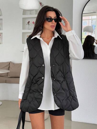 EURMUSE Oversized Quilted Vest With Snap Buttons | Street Style Layer Padded Vest, Rhinestone Stitch & Zip Pockets, Sleeveless Quilted Coat, Casual Outerwear With Zipper Detail