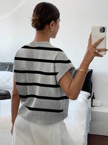 SHEIN Frenchy 大码女式休闲简约黑灰条纹圆领针织毛衣、套头衫，秋冬 - 灰色 - 查看 2