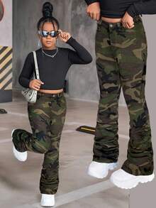 SHEIN Tween Girls Y2K Tree Branch Printed Flared Jeans With Pleats And Flap Pocket Stacked Jeans, Camo Cargo Pants, Teen Girl Camo Pants, Camouflage Jeans, Girls Camo Pants - Army Green - View 1