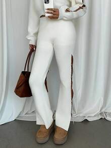 SHEIN EZwear Pantalones largos de punto con diseño calado y hebilla metálica para mujer en otoño/invierno - Blanco - Ver 5