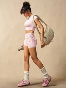 VARSITIE Conjunto deportivo informal de top corto y shorts de color contrastante para mujer