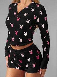 Missguided x Playboy 圣诞长袖纽扣露脐上衣和短裤，兔子印花 - 彩色 - 查看 1