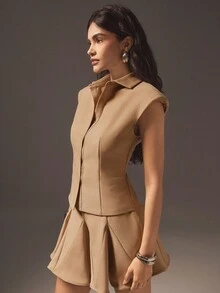 Hauture Old Money Elegant Camel Summer Office Blouse For Women, Business Casual Waist Cinched Sleeveless Button Down Top,High Fashion Minimalist Workwear - Khaki - View 4