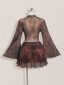 SHEIN ICON 大码女式喇叭袖音乐节豹纹衬衫，豹纹褶饰腰部开衩 A 字迷你裙套装，适合派对、约会、街头、城市度假、音乐节、夏季海滩 - 棕色 - 查看 2