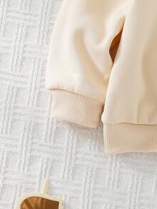 Cozy Pixies 2件套女婴字母印花圆领插肩袖保暖内衬卫衣裤套装，秋冬蝴蝶结女婴套装，猎豹纹套装，婴儿豹纹套装，动物印花童装 - 彩色 - 查看 4