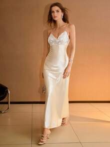 MOTF PREMIUM CONTRAST SEQUIN SLIM FIT CAMI DRESS FOR PARTY - Champagne - View 6