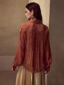 MOTF PREMIUM ÁO SƠ MI DÀI TAY IN HÌNH BƯỚM CỔ ĐIỂN TRANG TRÍ CHO NỮ - Rỉ Nâu - Xem 3