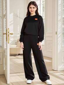 SHEIN Teens Girls Casual Loose Fit Comfortable Round Neck Long Sleeve Cropped Hoodie And Pants Set