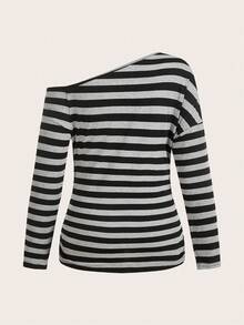 SHEIN EZwear 休闲简约复古街头风格黑灰条纹针织单肩 T 恤，适合秋冬季，适合复古、性感、可爱、Y2K、椰子女孩、波西米亚风、嬉皮士风格、音乐节 - 彩色 - 查看 3