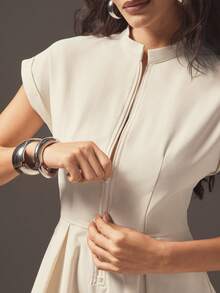 Hauture 女式办公室休闲性感前拉链阔腿短袖连体裤 - 杏色 - 查看 2