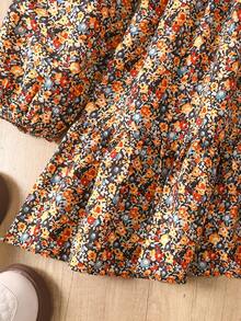 SHEIN 少女花卉拼布束腰A字长袖复古优雅休闲圆领花卉连衣裙 - 彩色 - 查看 4