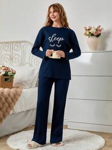 Set comodo e casual con ricamo di slogan