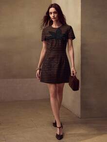 MOTF PREMIUM HOUNDSTOOTH FLORAL EMBROIDERED MINI DRESS - Rust Brown - View 5