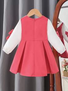 SHEIN فستان بياقة بيتر بان وكشكشة وفيونكة للبنات الصغار، أنيق وجميل للارتداء اليومي، فستان خريفي