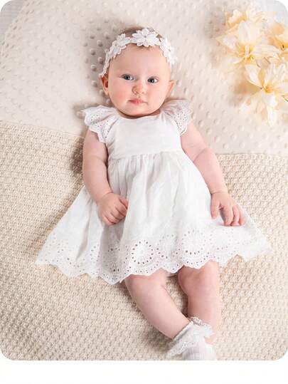 SHEIN Newborn Baby Girl Decorative Lace Round Neck Ruffle Waist Dress