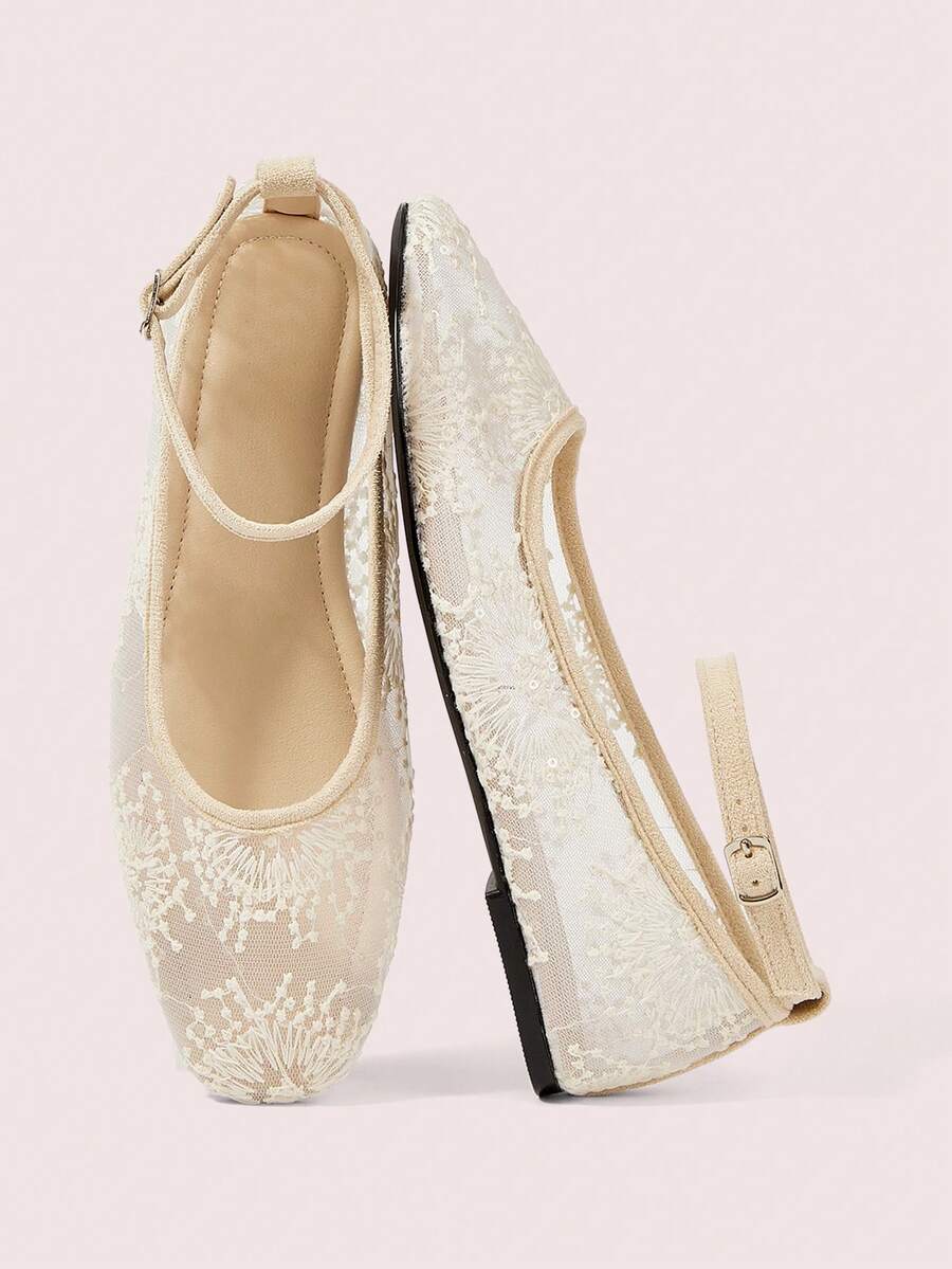 CUCCOO DOLLMOD British Style Fashion New White Embroidered Bow Flat Slip-On Loafers For Women - Apricot - View 1