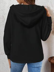 EMERY ROSE Volta às aulas e Dia dos Professores - Novidade! Moletom feminino plus size preto com capuz e mangas compridas, ideal para o outono/inverno. Moletom feminino preto com decote em V e mangas compridas. - Multicolorido - Ver 2