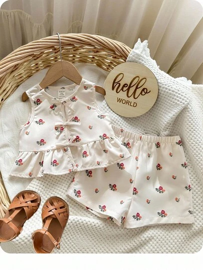 SHEIN 可爱夏季碎花上衣和松紧腰短裤套装，适合女宝宝